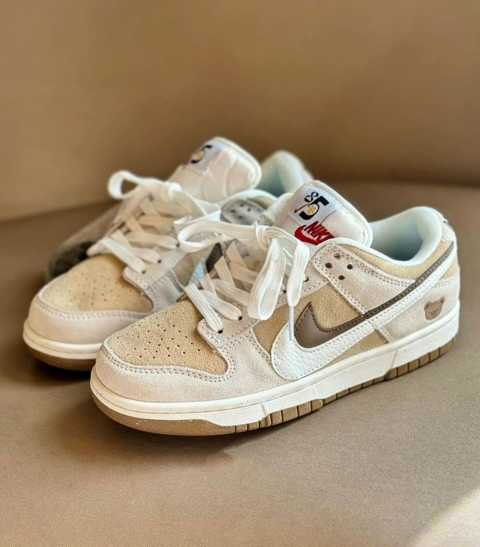 Dunk 85 Double Swoosh -